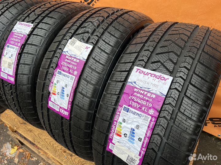 Tourador Winter Pro TSU1 245/45 R19 и 275/40 R19 101U