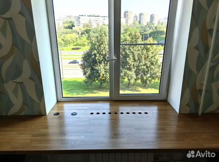 Компьютерный стол из массива дерева