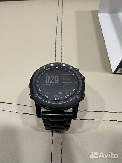 Часы Garmin D2Bravo