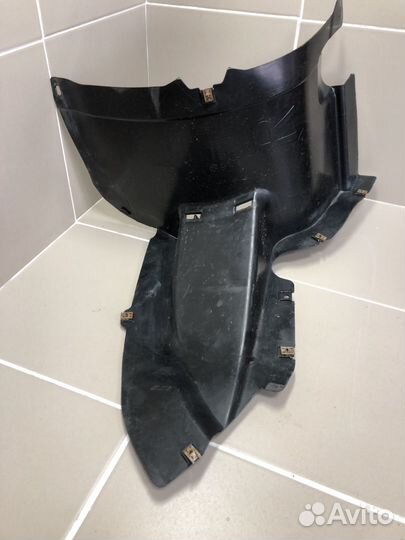 Локер подкрылок передний правый VW Passat B6