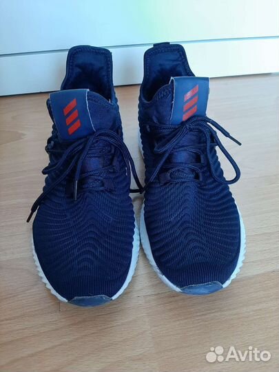 Кроссовки adidas 43р