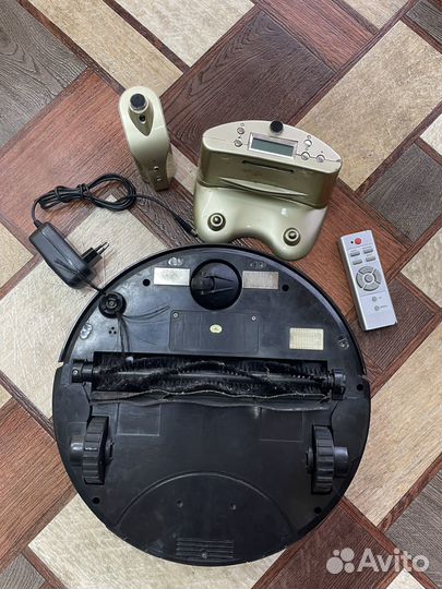 Робот пылесос silver star m788