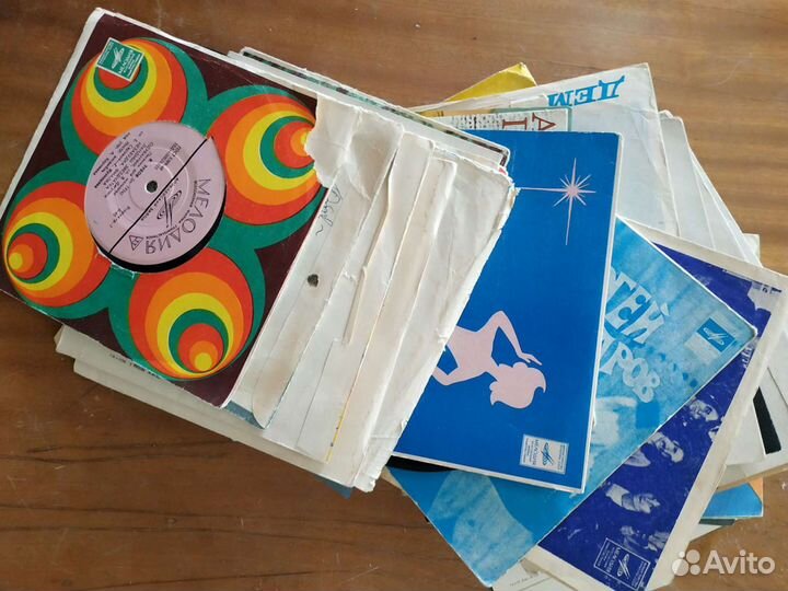 Грампластинки маленькие 80 шт