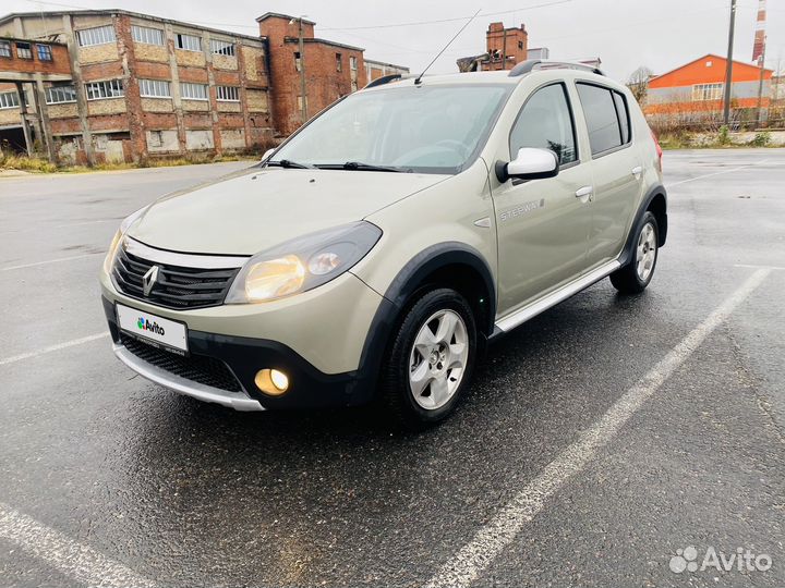 Renault Sandero Stepway 1.6 МТ, 2013, 81 000 км
