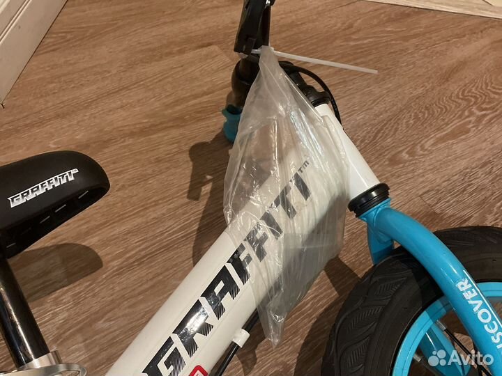 Беговел graffiti