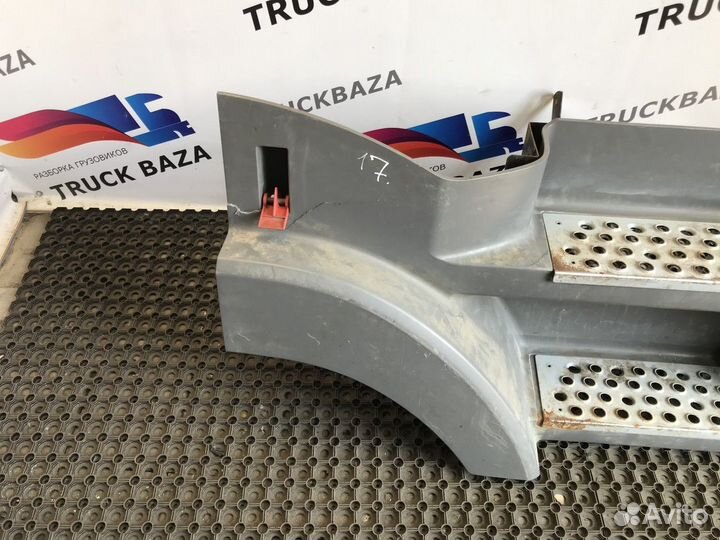 9436663901 Корпус подножек правый