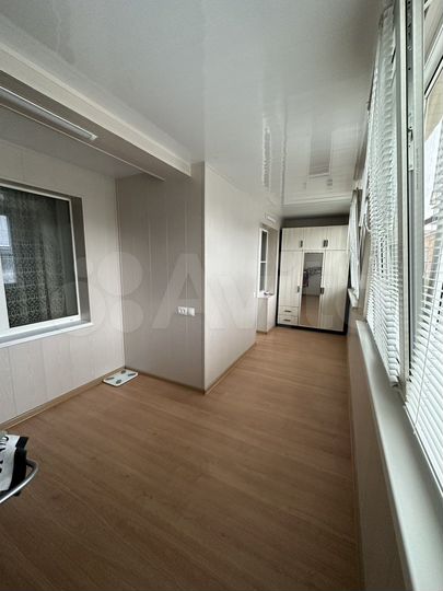 2-к. квартира, 54 м², 1/5 эт.