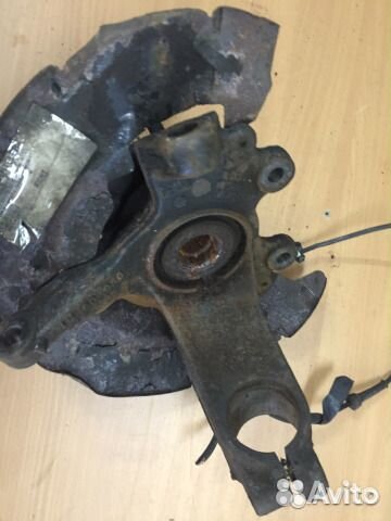 Кулак volvo s40 2004- правый 31212948 18мм