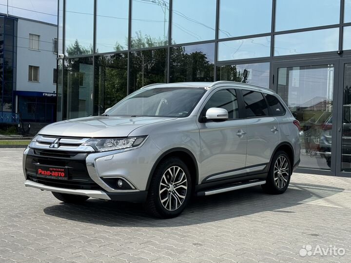 Mitsubishi Outlander 2.4 CVT, 2015, 82 780 км