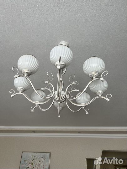 Люстра потолочная