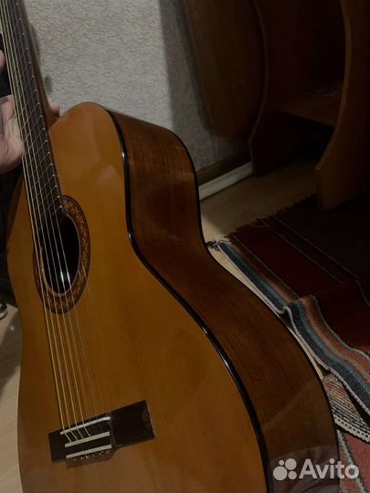 Гитара yamaha c40