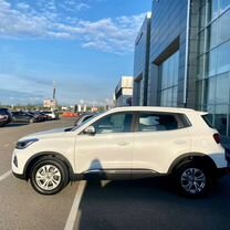 Новый Chery Tiggo 4 Pro 1.5 CVT, 2024, цена от 1 870 000 руб.