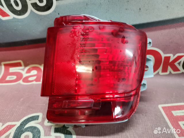 Фонарь задний правый Toyota Land Cruiser