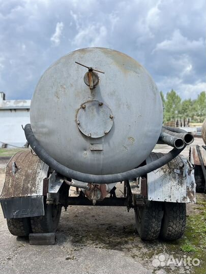 Полуприцеп химическая цистерна Полуприцеп STB 42/10-24, 1990