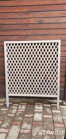 Шпалера деревянная