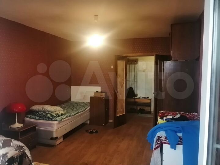 2-к. квартира, 49 м², 8/10 эт.