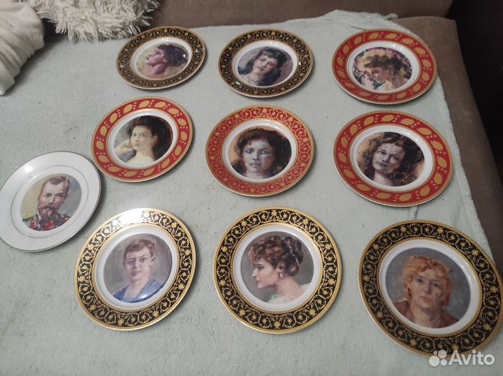 Тарелки с портретом царской семьи