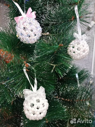 Елочные игрушки