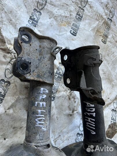 Стойка амортизатора передняя в сборе Nissan Avenir