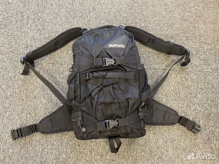 Burton zoom camera clearance backpack