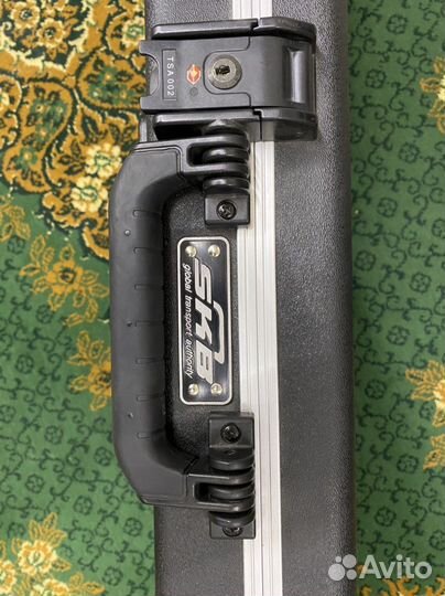 Кейс для бас-гитары SKB 44 Bass Rectangular Case