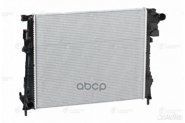 Радиатор системы охлаждения Opel Vivaro A (06)