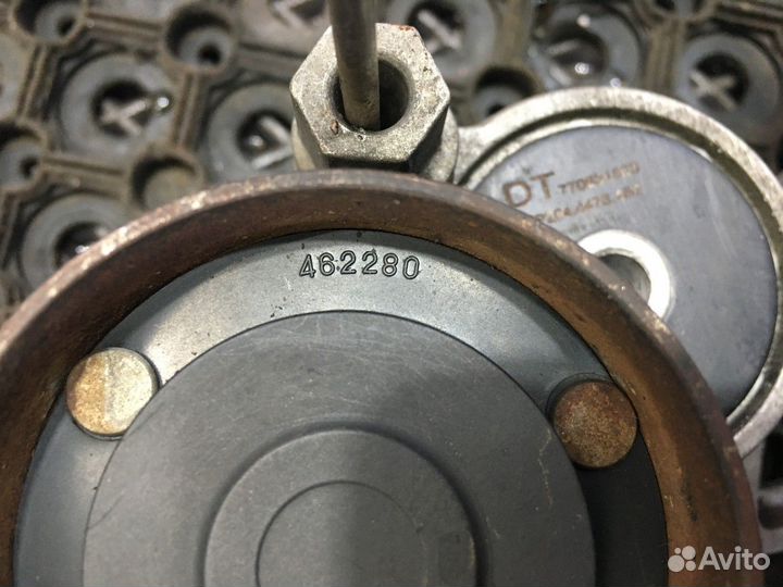 Кронштейн ролика натяжителя Daf XF105