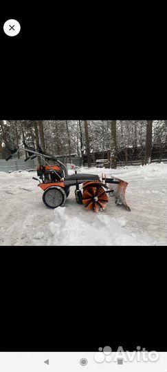 Снегоуборочная подметальная машина