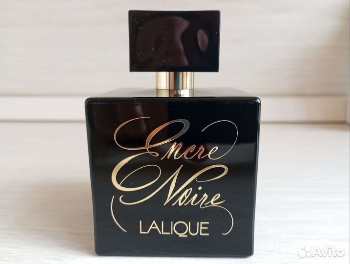 Lalique encre noire pour elle edp