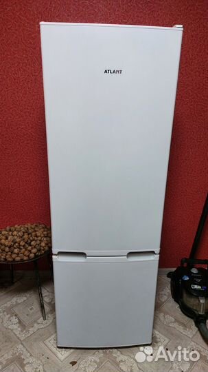 Продам холодильник Атлант хм-4209