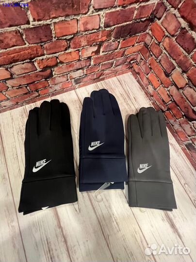 Перчатки Nike сенсорные