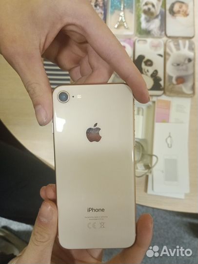 iPhone 8, 64 ГБ