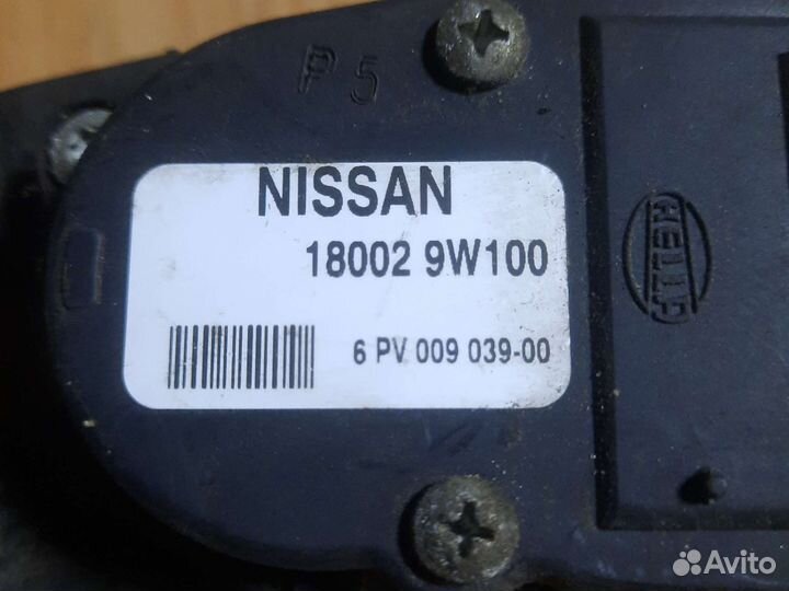 Педаль газа Nissan Teana J31