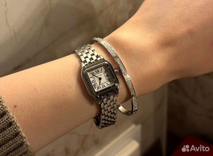 Женский Cartier Love Small с бриллиантами: 17 размер