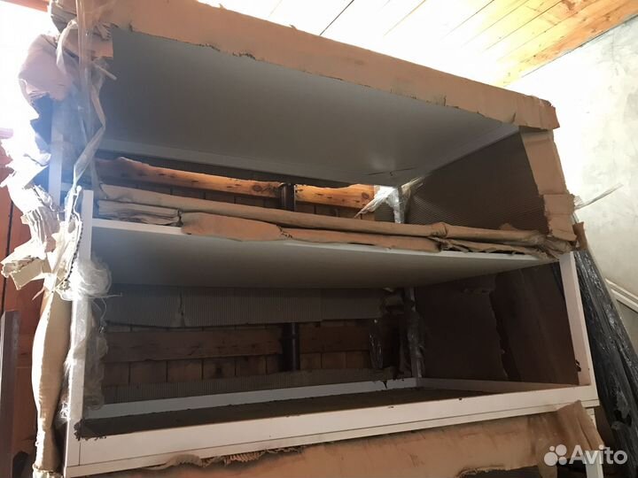 Стол