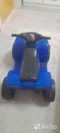 Детский квадроцикл на аккумуляторе б/у