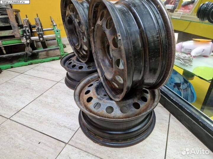 Штампованные диски r15 4 114.3