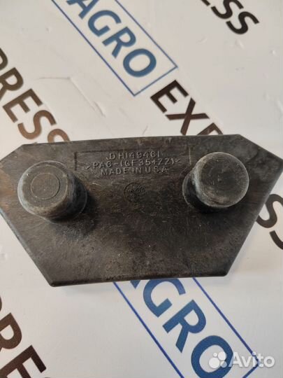 H149461 Износостойкая пластина. Оригинал John Deer