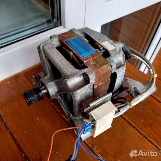 Двигататель стиральной машины