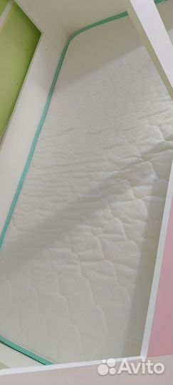 Детская кровать домик с матрасом