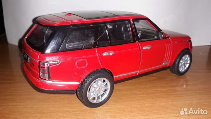 Модель Land Rover Range Rover