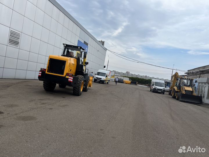 Фронтальный погрузчик Lonking CDM836N, 2023