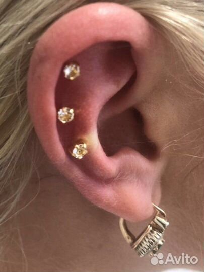 Прокол ушей пистолетом, системой 75