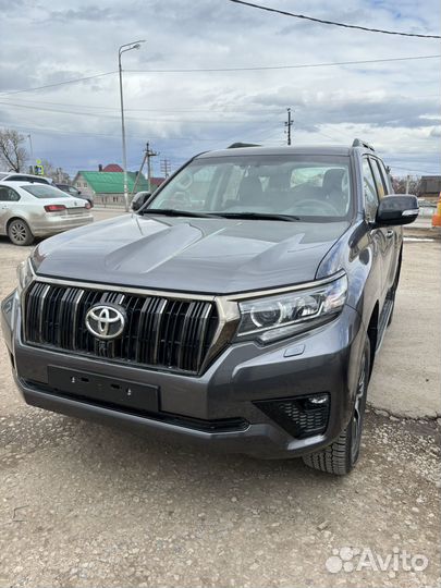 Toyota Land Cruiser Prado 2.8 AT, 2023, 2 220 км
