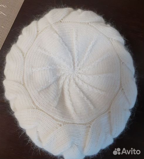 Берет женский из ангоры