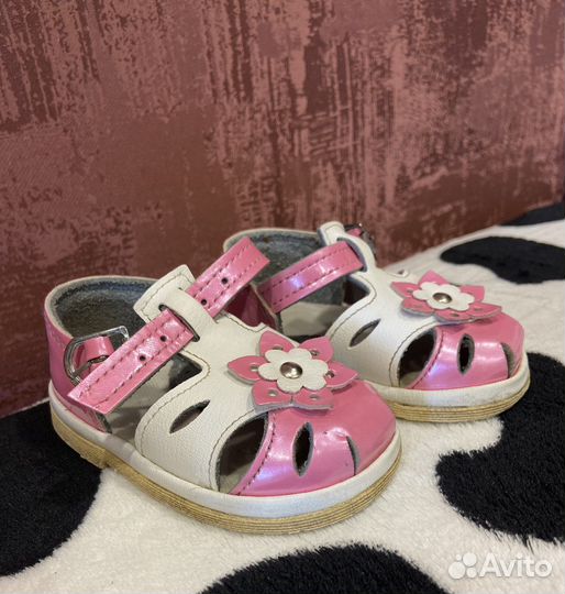 Сандали для девочки