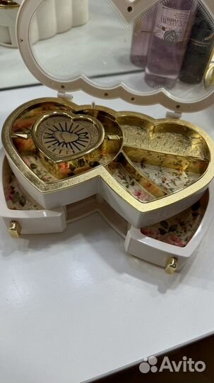 Шкатулка для украшений