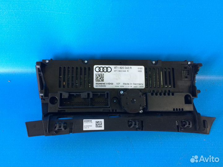 Блок управления климатконтроля Audi Q5 (8R) 2008-2