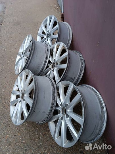 Диски R17 VW Passat B7 Michigan оригинал 5 штук