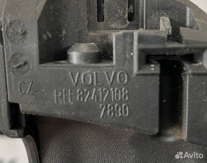 Ручка наружная двери передней правой Volvo FH5